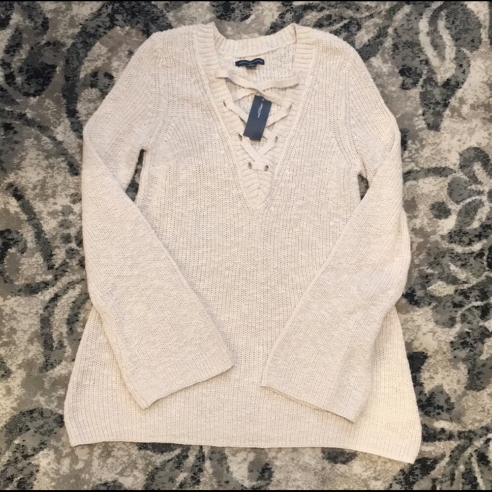 American Eagle Sweater!